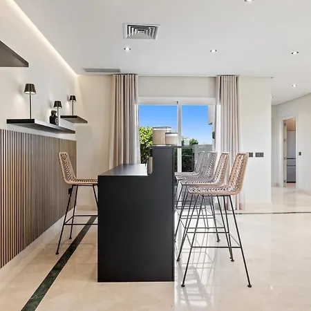 Luxury Marbella Region, Gated Community * אסטפונה