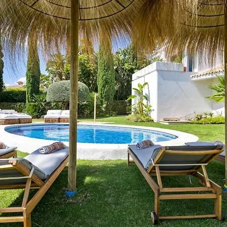 Luxury Marbella Region, Gated Community וילה
